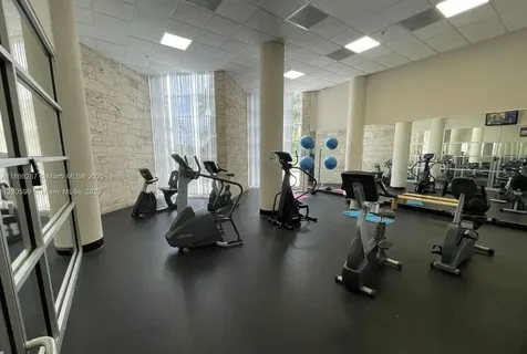 5161 Collins Avenue Miami Beach FL 33140