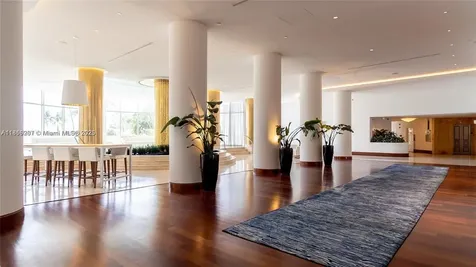 5161 Collins Avenue Miami Beach FL 33140