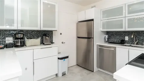 5161 Collins Avenue Miami Beach FL 33140