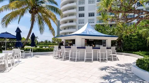 5161 Collins Avenue Miami Beach FL 33140