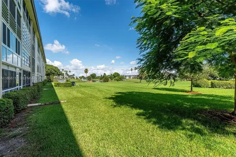 4701 Martinique Drive Coconut Creek FL 33066