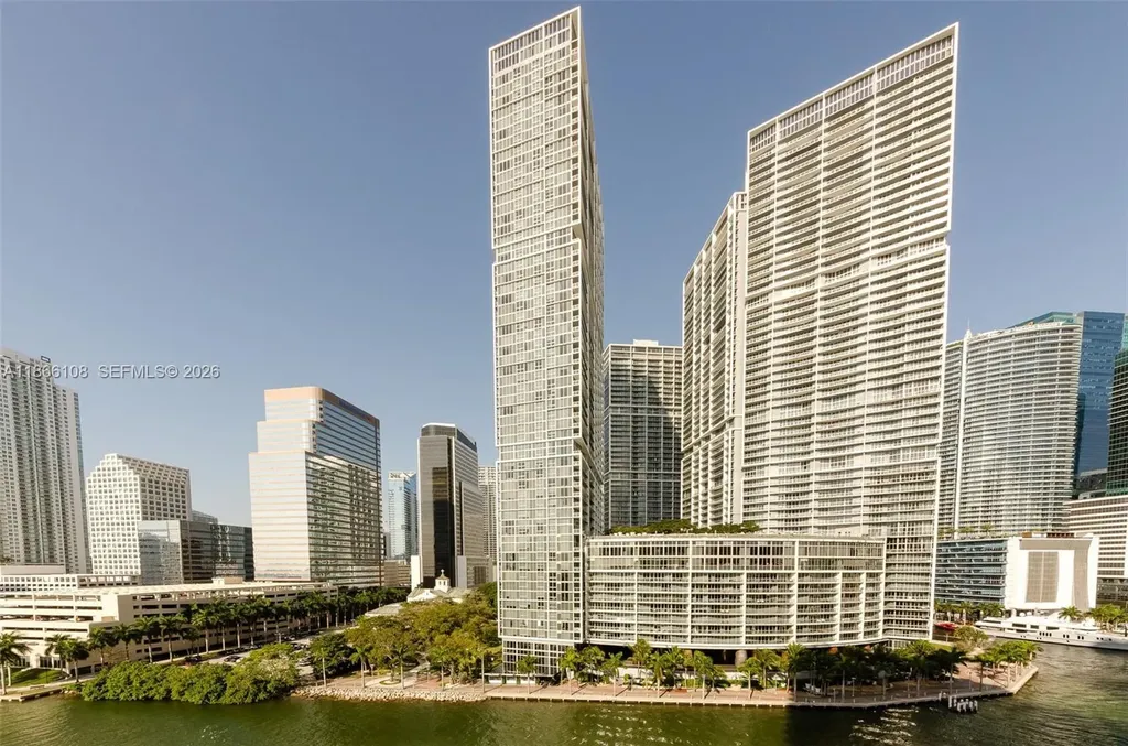 495 Brickell Avenue Miami FL 33131