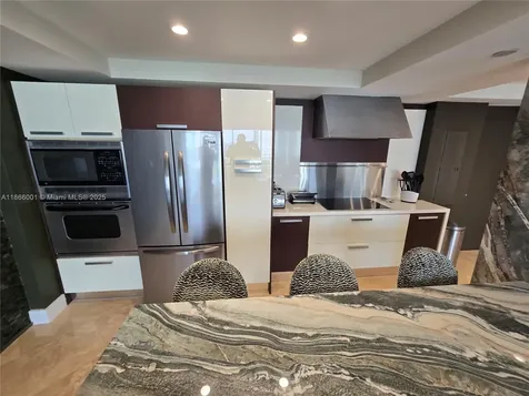 11113 Biscayne Boulevard Miami FL 33181
