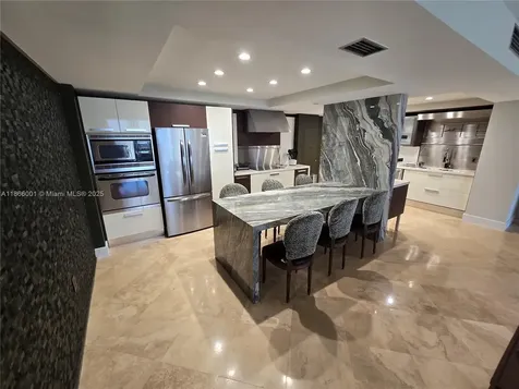 11113 Biscayne Boulevard Miami FL 33181
