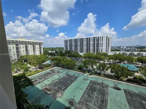 11113 Biscayne Boulevard Miami FL 33181