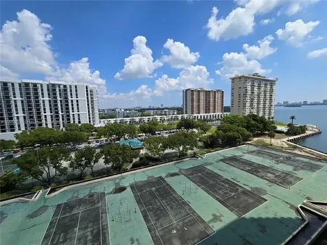 11113 Biscayne Boulevard Miami FL 33181