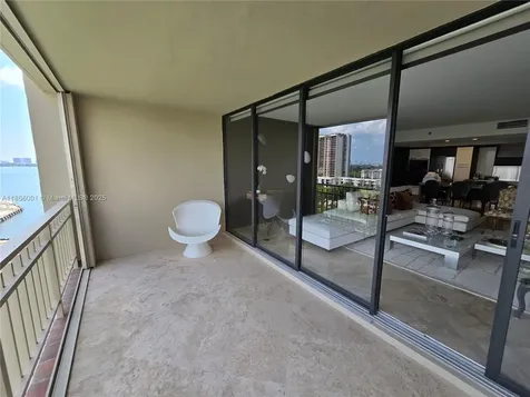 11113 Biscayne Boulevard Miami FL 33181