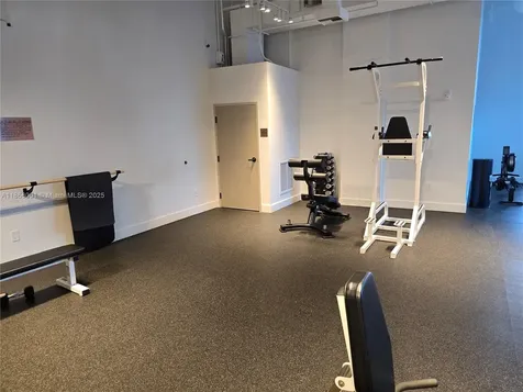 11113 Biscayne Boulevard Miami FL 33181