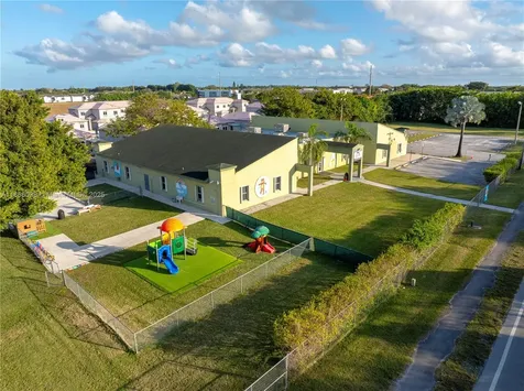 1200 NE 8th Street Homestead FL 33033