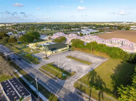 1200 NE 8th Street Homestead FL 33033