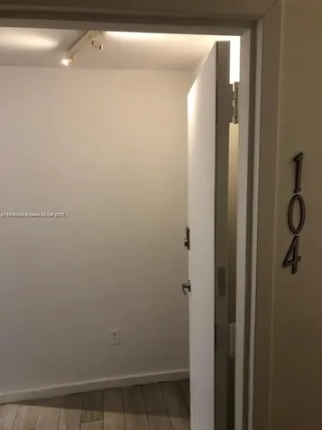 1450 Meridian Avenue Miami Beach FL 33139