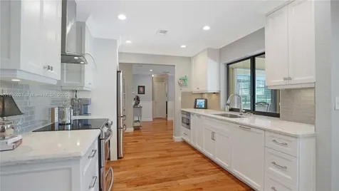 2680 SW 106th Terrace Davie FL 33328