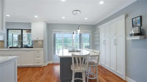 2680 SW 106th Terrace Davie FL 33328