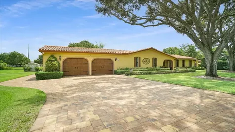 2680 SW 106th Terrace Davie FL 33328