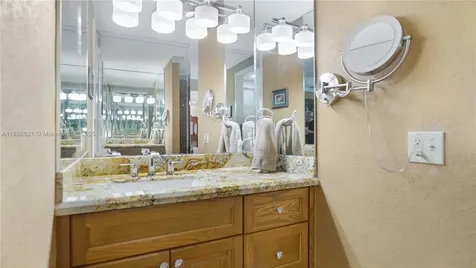 2680 SW 106th Terrace Davie FL 33328