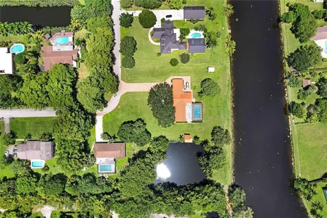 2680 SW 106th Terrace Davie FL 33328