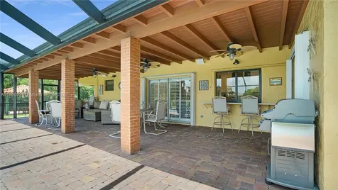 2680 SW 106th Terrace Davie FL 33328