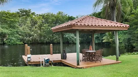 2680 SW 106th Terrace Davie FL 33328