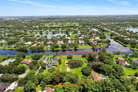2680 SW 106th Terrace Davie FL 33328