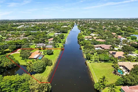 2680 SW 106th Terrace Davie FL 33328