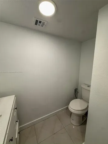 7051 Environ Boulevard Lauderhill FL 33319