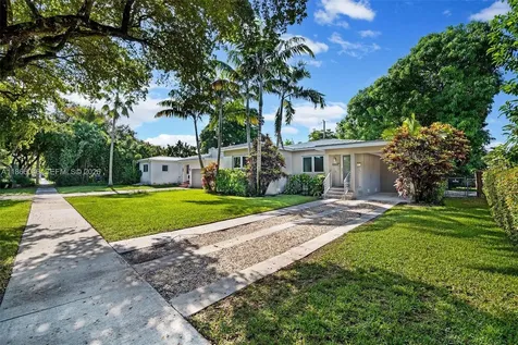 6320 NW 41st Street Virginia Gardens FL 33166