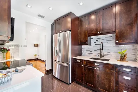 6320 NW 41st Street Virginia Gardens FL 33166