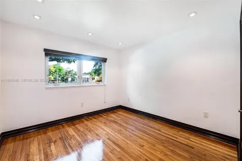 6320 NW 41st Street Virginia Gardens FL 33166