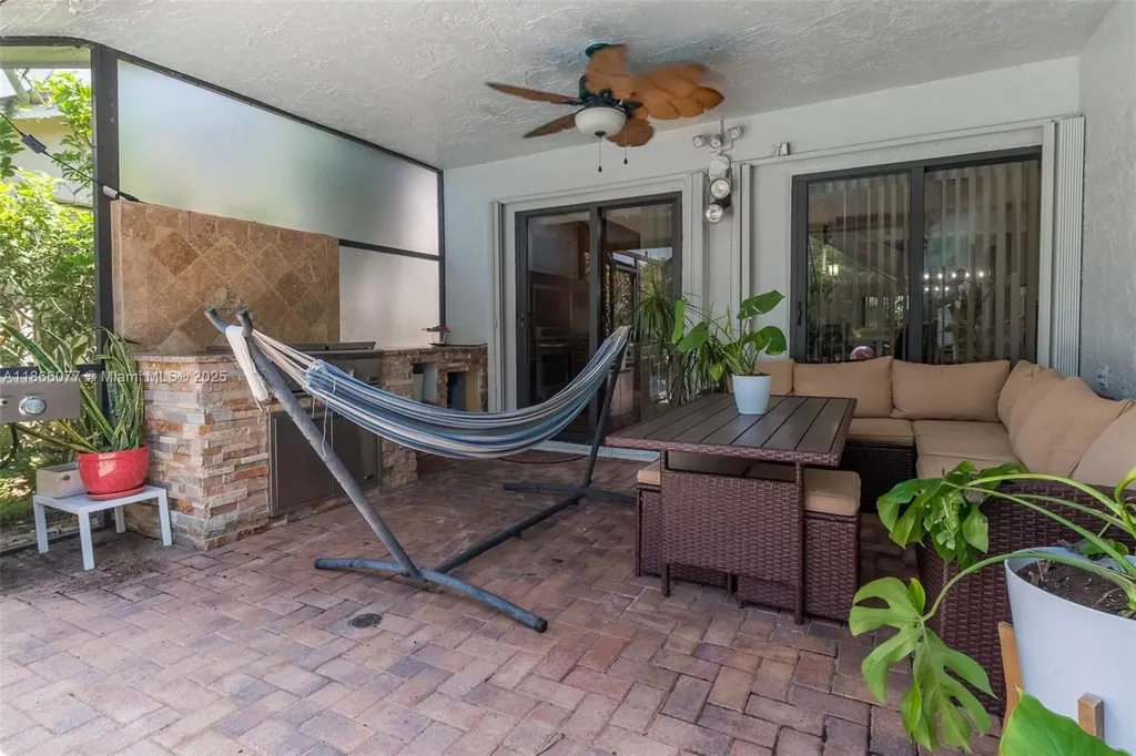 1760 NW 97th Avenue Coral Springs FL 33071