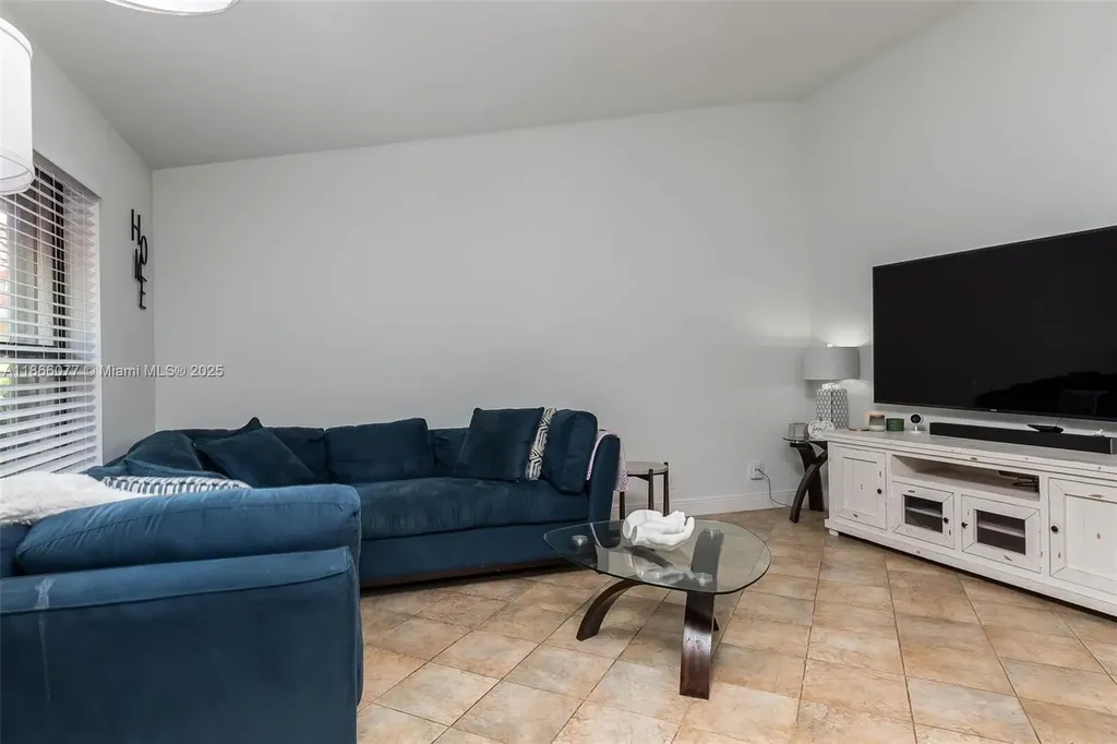 1760 NW 97th Avenue Coral Springs FL 33071