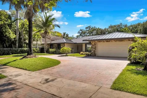 3721 N Park Road Hollywood FL 33021
