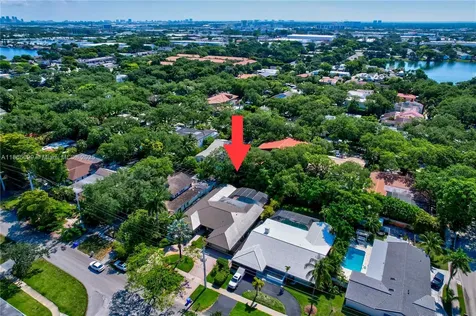 3721 N Park Road Hollywood FL 33021