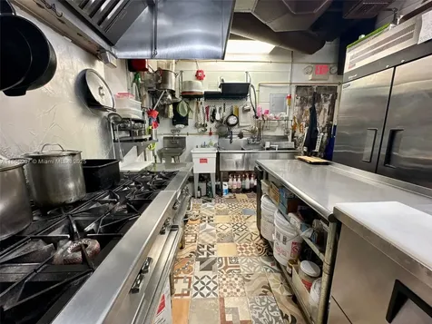 Asian Restaurant With Terrace For Sale Near Dadeland Mall Kendall FL 33156