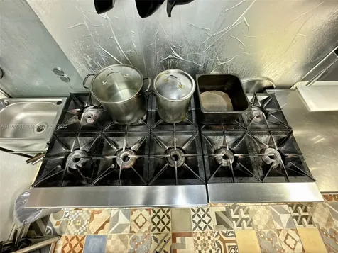 Asian Restaurant With Terrace For Sale Near Dadeland Mall Kendall FL 33156