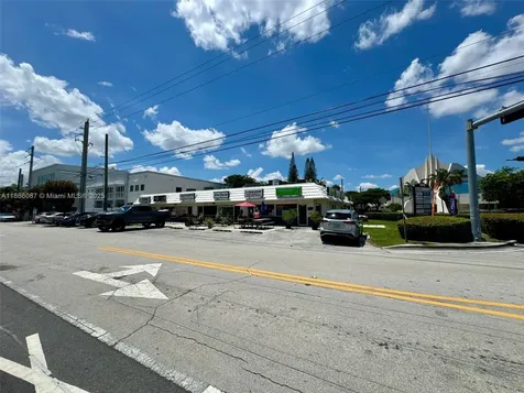 Asian Restaurant With Terrace For Sale Near Dadeland Mall Kendall FL 33156