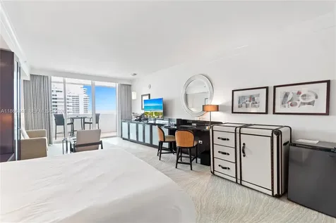 4391 Collins Avenue Miami Beach FL 33140