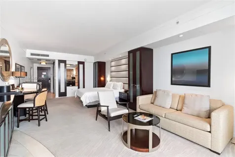 4391 Collins Avenue Miami Beach FL 33140