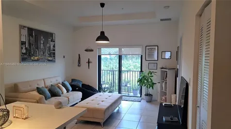 8175 NW 104th Avenue Doral FL 33178