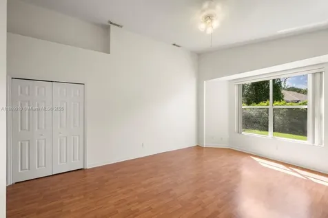 669 SW Lake Charles Circle Port St. Lucie FL 34986