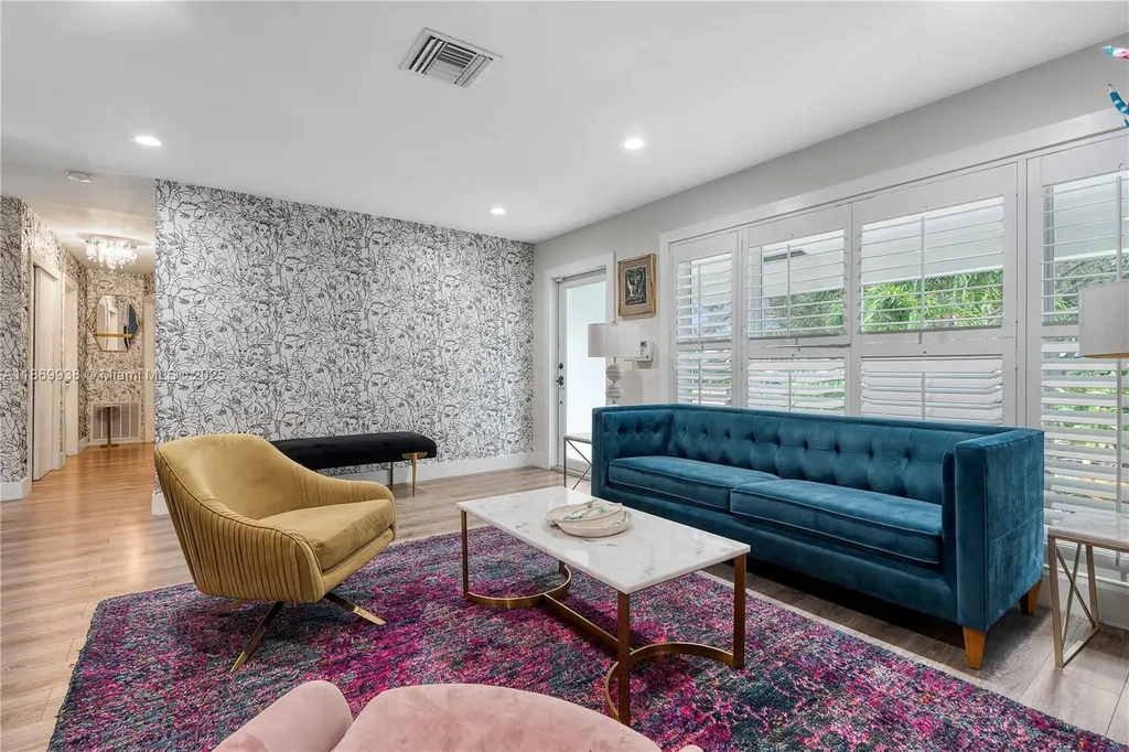 2210 NE 62nd Street Fort Lauderdale FL 33308