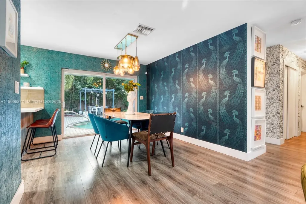 2210 NE 62nd Street Fort Lauderdale FL 33308