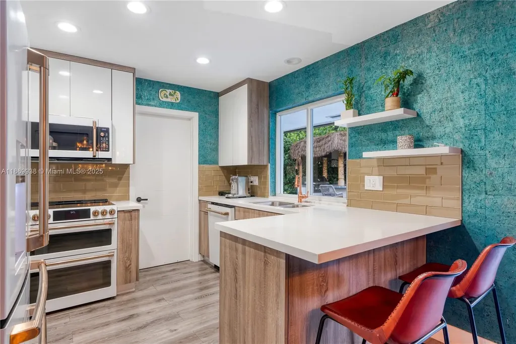 2210 NE 62nd Street Fort Lauderdale FL 33308