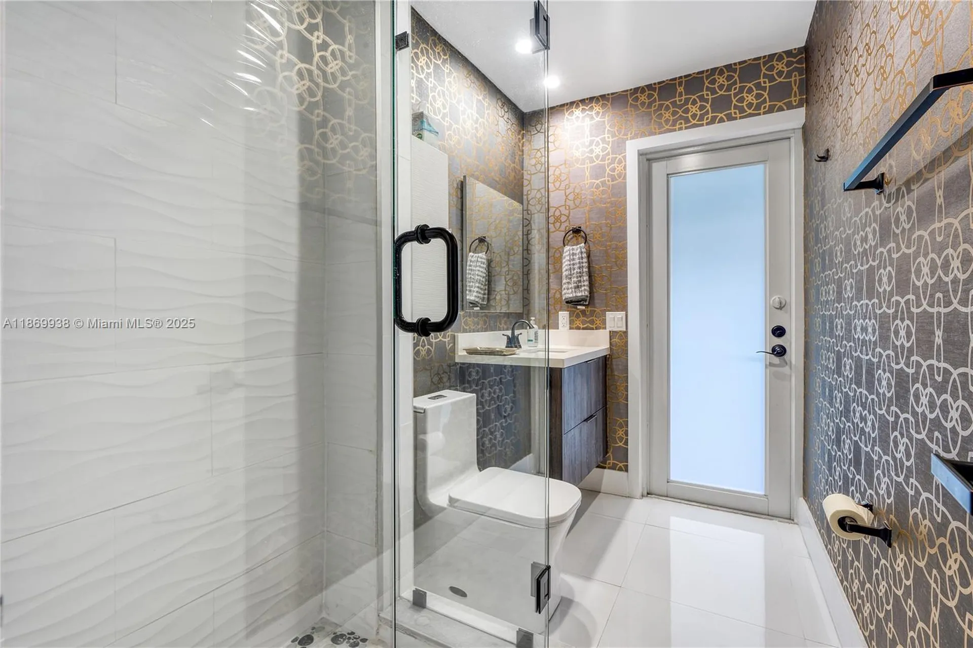 2210 NE 62nd Street Fort Lauderdale FL 33308