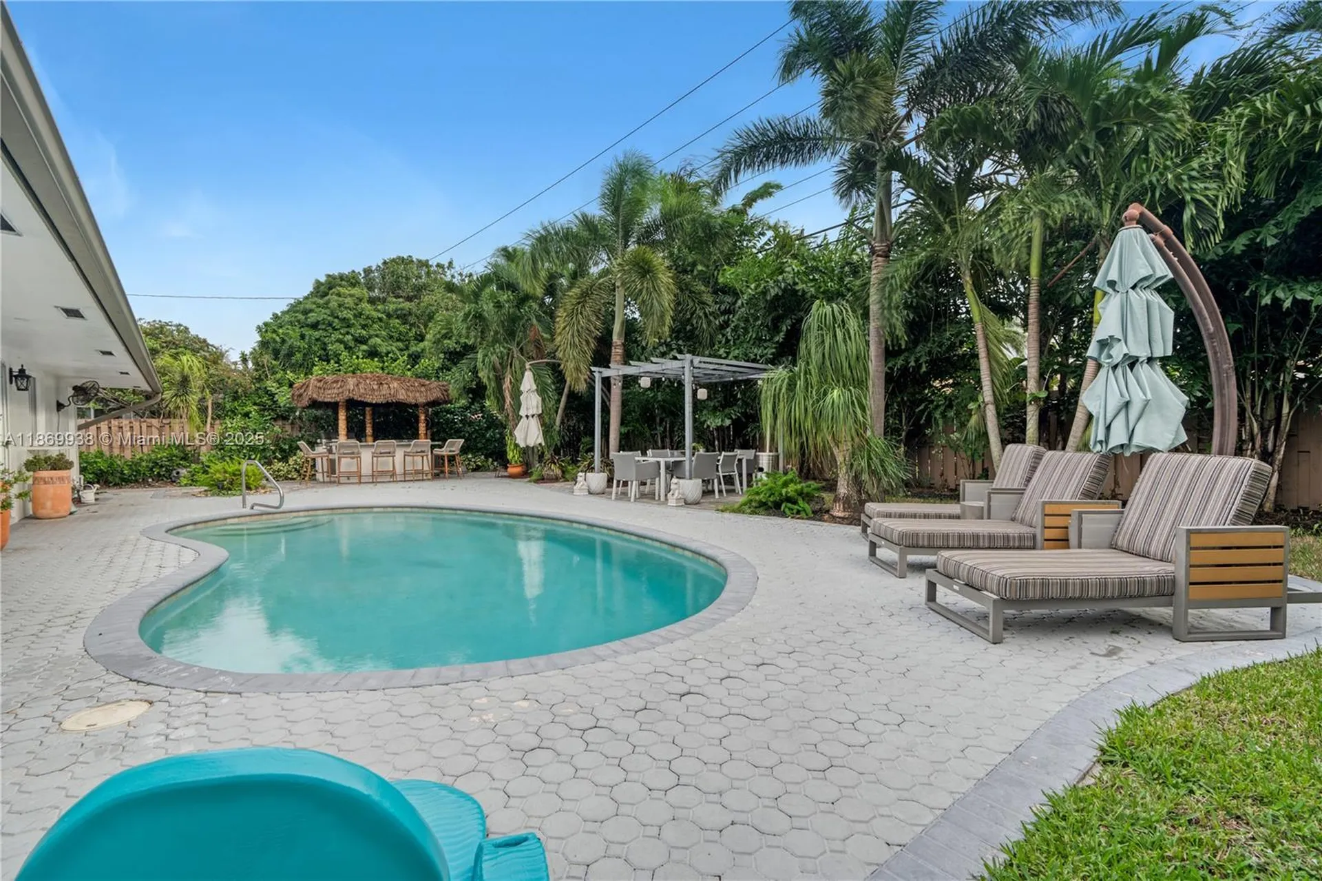 2210 NE 62nd Street Fort Lauderdale FL 33308