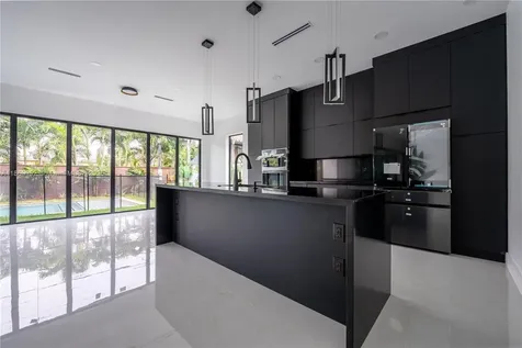 9235 SW 42nd Street Miami FL 33165