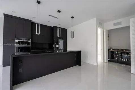 9235 SW 42nd Street Miami FL 33165