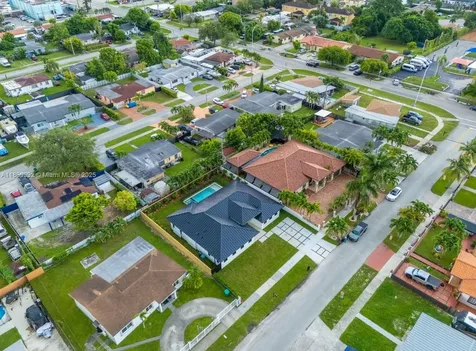 9235 SW 42nd Street Miami FL 33165