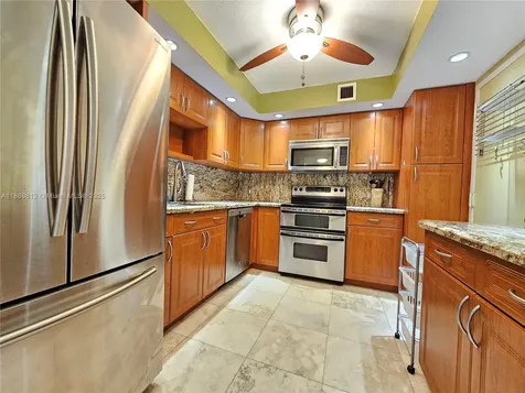 427 Golden Isles Drive Hallandale Beach FL 33009