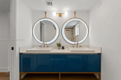 3130 NW 65th Drive Fort Lauderdale FL 33309