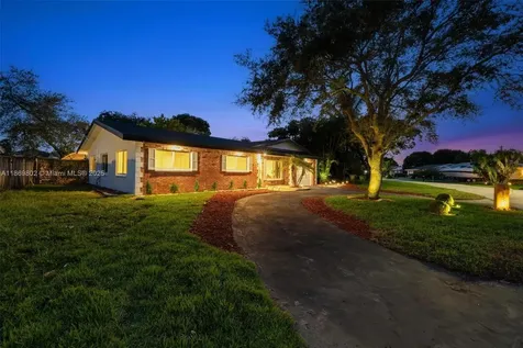 3130 NW 65th Drive Fort Lauderdale FL 33309